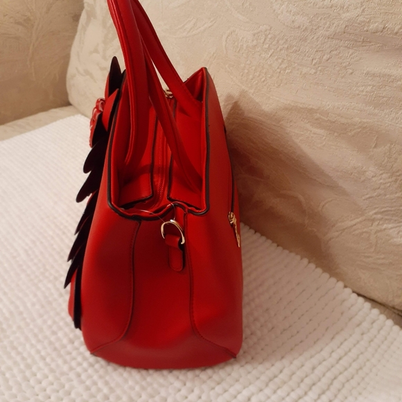 HANDBAG - Picture 4 of 6